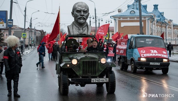 Праздник фонарей завершил китайский Новый год