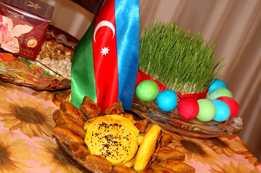 Открытка Novruz Bayraminiz MÜBARƏK!